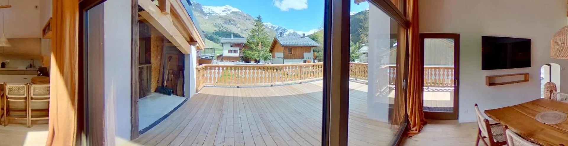 Sourire Altitude Hotel La Plagne 0*,  França